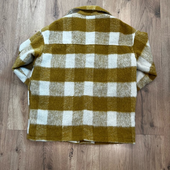 Universal Thread Mustard and Cream Plaid Shacket - Picture 3 of 5